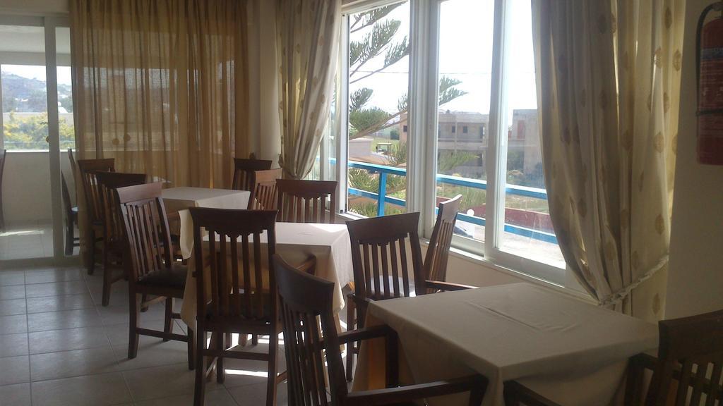 קפלוס Hotel Athinoula מראה חיצוני תמונה